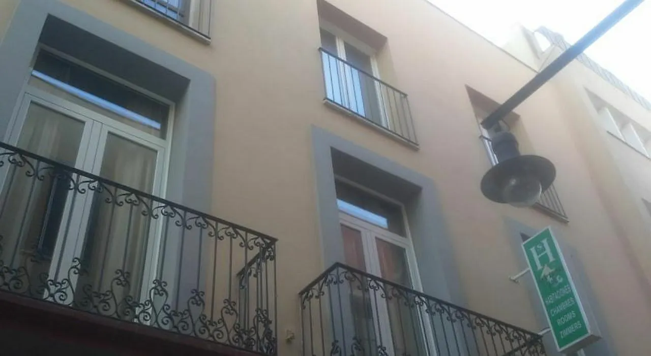 Neptuno Hostal Lloret de Mar Spain